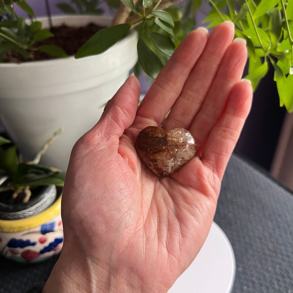 Golden Rutilated Clear Quartz Heart - Picture 2 of 16